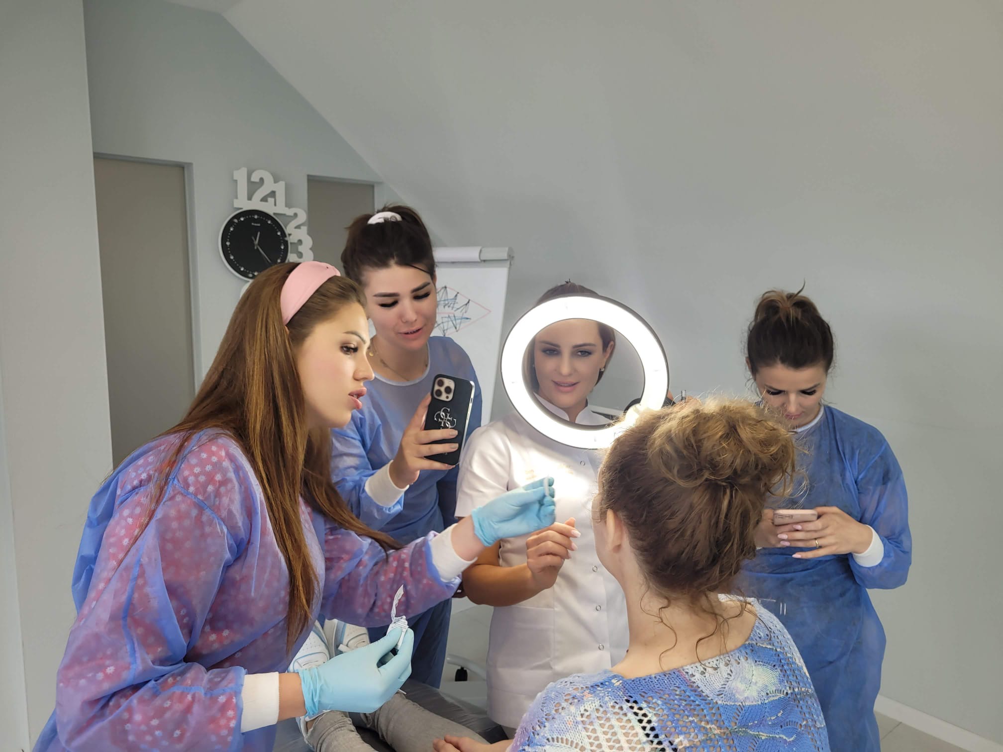 3859fc03-4eaf-4b02-8988-7cf497895cc0